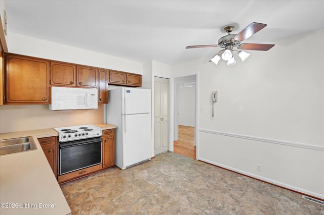 3306 Mid Dale Ln, Louisville, KY 40220