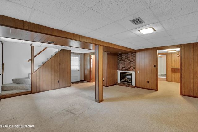 3306 Mid Dale Ln, Louisville, KY 40220