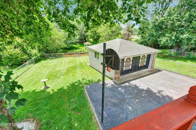 3306 Mid Dale Ln, Louisville, KY 40220