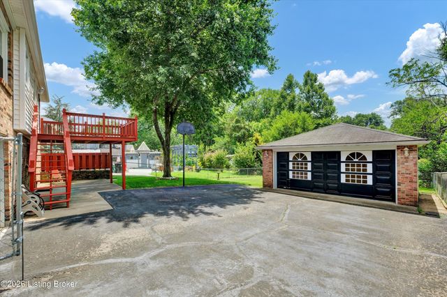 3306 Mid Dale Ln, Louisville, KY 40220