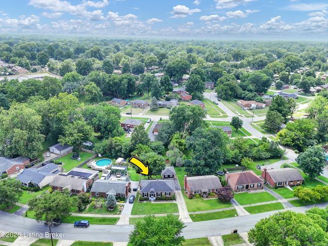 3306 Mid Dale Ln, Louisville, KY 40220