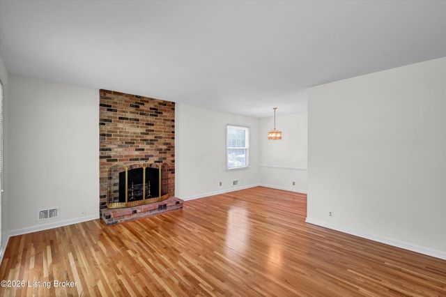 3306 Mid Dale Ln, Louisville, KY 40220