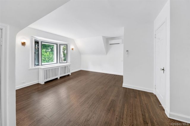10 Cherry Avenue, New Rochelle, NY 10801