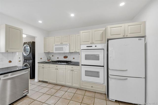 10 Cherry Avenue, New Rochelle, NY 10801
