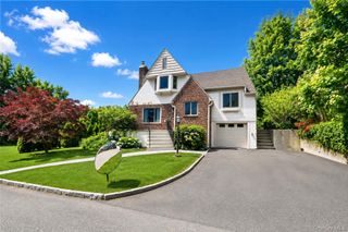 10 Cherry Avenue, New Rochelle, NY 10801