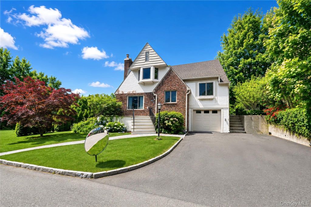 10 Cherry Avenue, New Rochelle, NY 10801