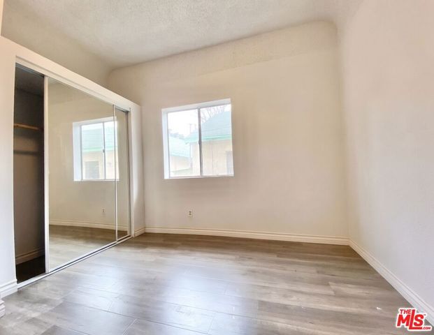 1419 W 36th Street, Los Angeles, CA 90018