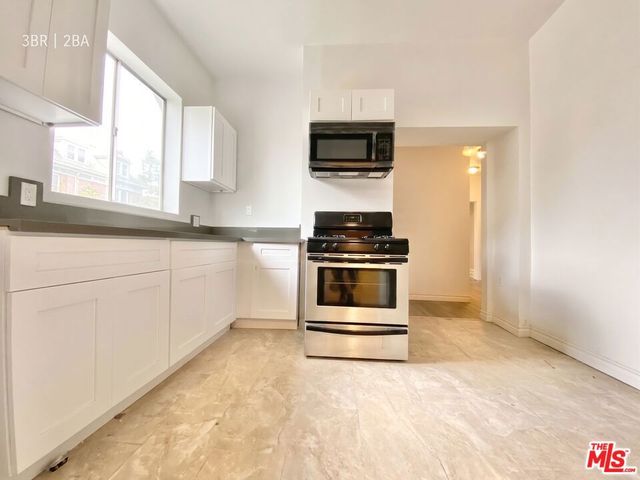 1419 W 36th Street, Los Angeles, CA 90018