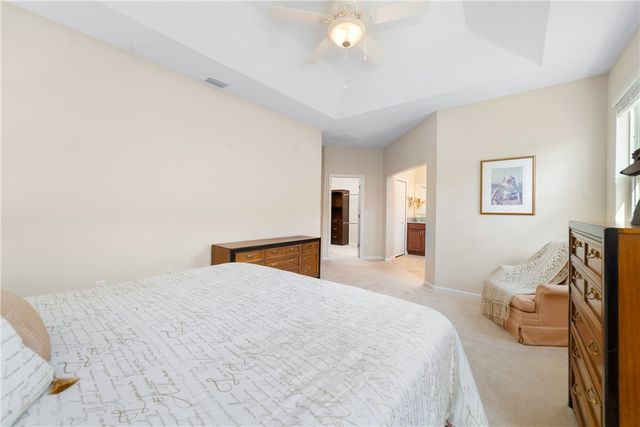 1410 Caddy Court, Vero Beach, FL 32966