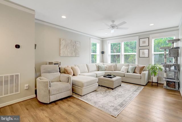 9180 SNOWDEN ASHFORD RD, Lorton, VA 22079