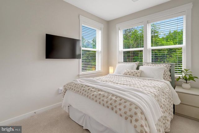 9180 SNOWDEN ASHFORD RD, Lorton, VA 22079