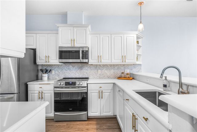 909 Bahia Mar Road, Vero Beach, FL 32963