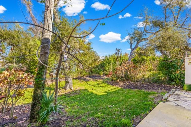 909 Bahia Mar Road, Vero Beach, FL 32963