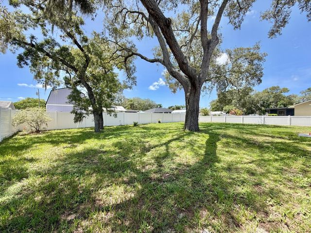3264 DELTONA BOULEVARD, Spring Hill, FL 34606