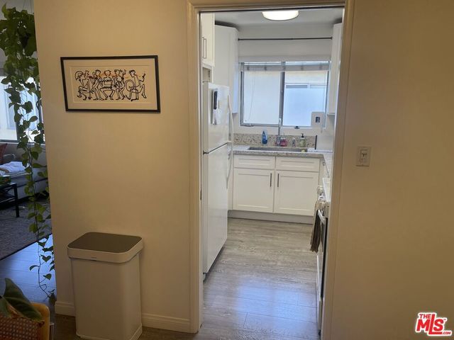 304 S Doheny Drive, Beverly Hills, CA 90211
