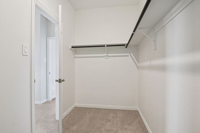 4015 Granbury Drive, Farmersville, TX 75442