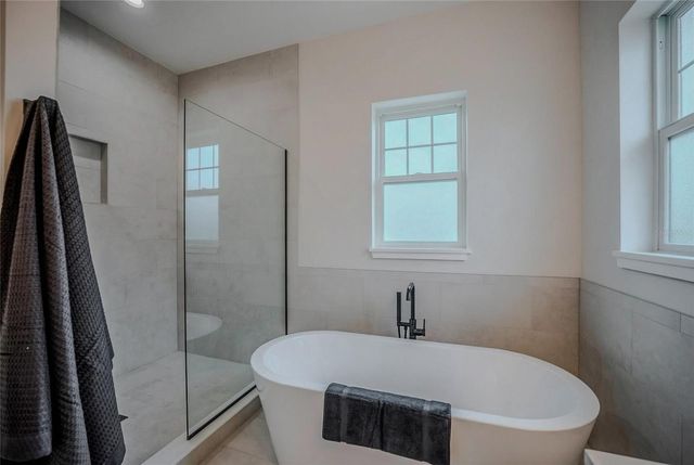 129 SE WATULA AVENUE, Ocala, FL 34471