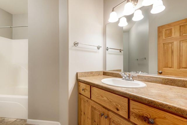 19479 W Campbell Road, Bend, OR 97702