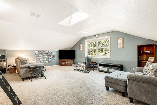 19479 W Campbell Road, Bend, OR 97702