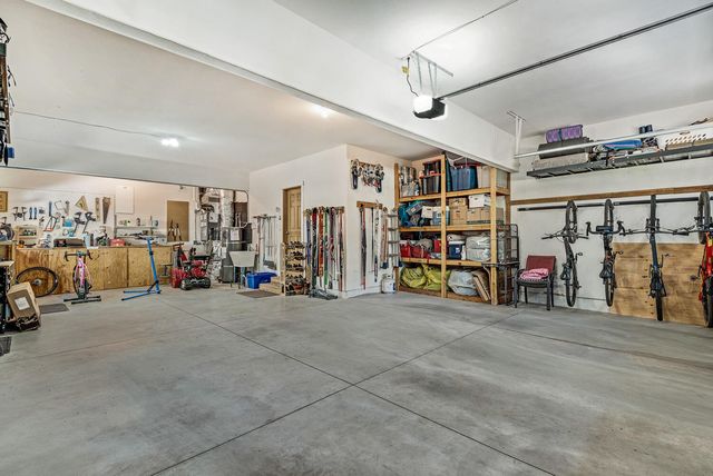 19479 W Campbell Road, Bend, OR 97702