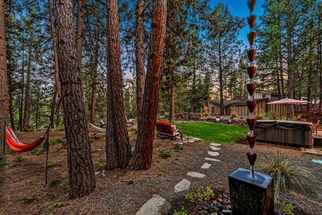 19479 W Campbell Road, Bend, OR 97702