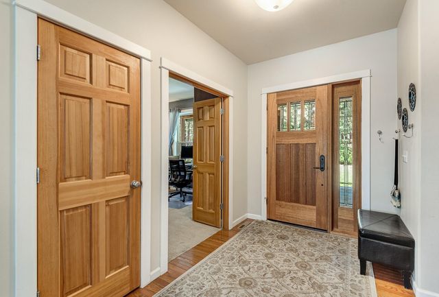 19479 W Campbell Road, Bend, OR 97702