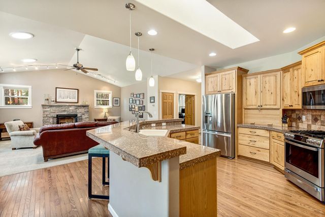 19479 W Campbell Road, Bend, OR 97702