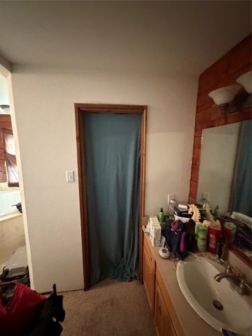 1343 Gunter Road, Whitesboro, TX 76273