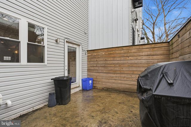 2734 LATONA ST, Philadelphia, PA 19146