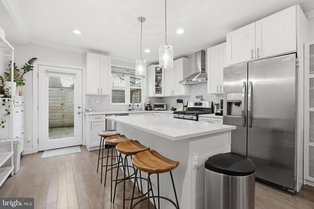 2734 LATONA ST, Philadelphia, PA 19146