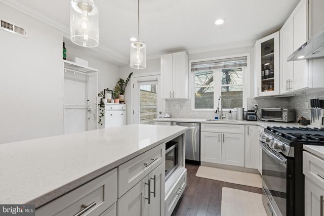 2734 LATONA ST, Philadelphia, PA 19146