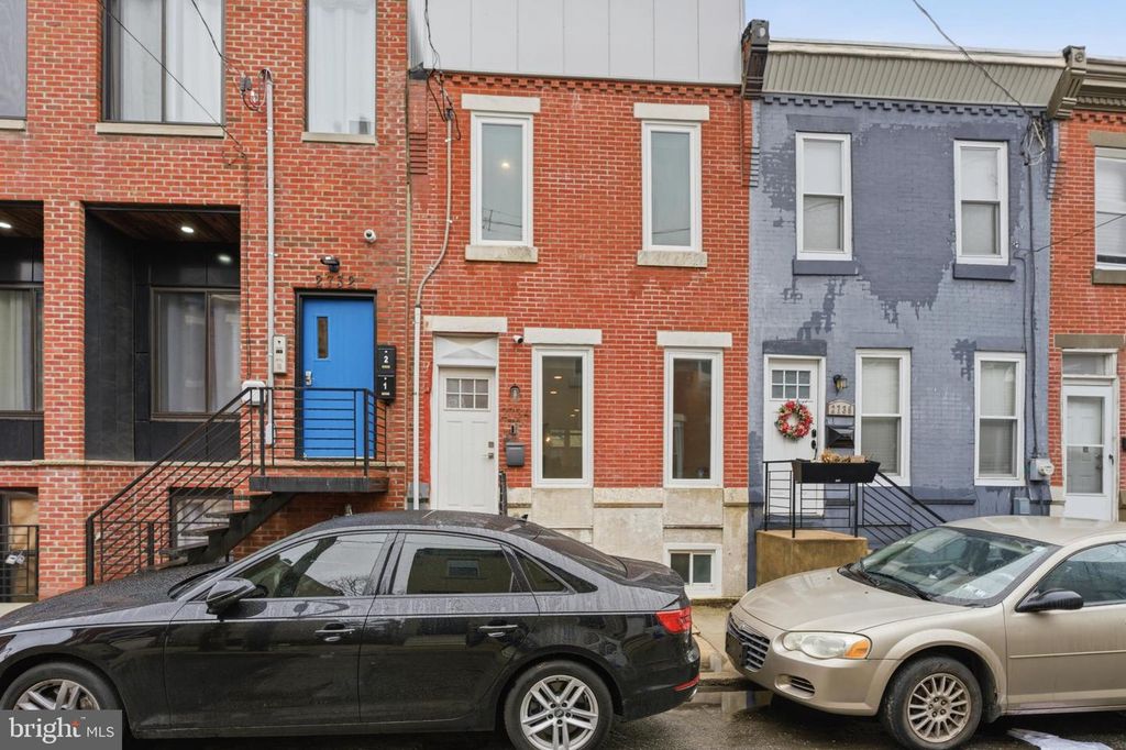 2734 LATONA ST, Philadelphia, PA 19146