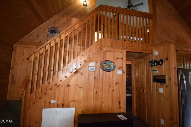 1502 Ridgecrest Drive, Sevierville, TN 37876