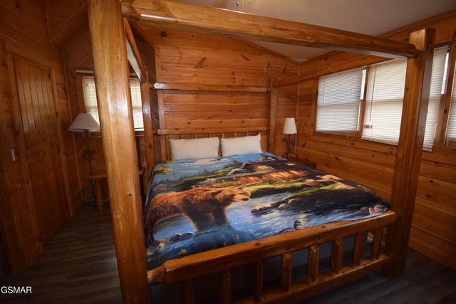 1502 Ridgecrest Drive, Sevierville, TN 37876