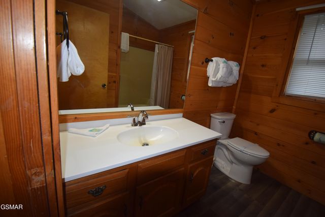 1502 Ridgecrest Drive, Sevierville, TN 37876