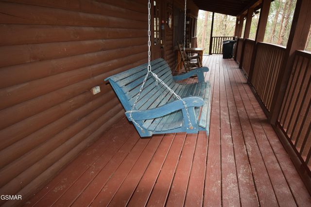 1502 Ridgecrest Drive, Sevierville, TN 37876