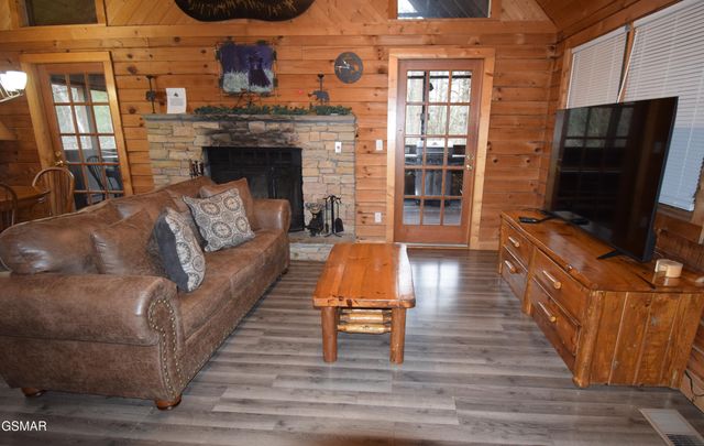 1502 Ridgecrest Drive, Sevierville, TN 37876