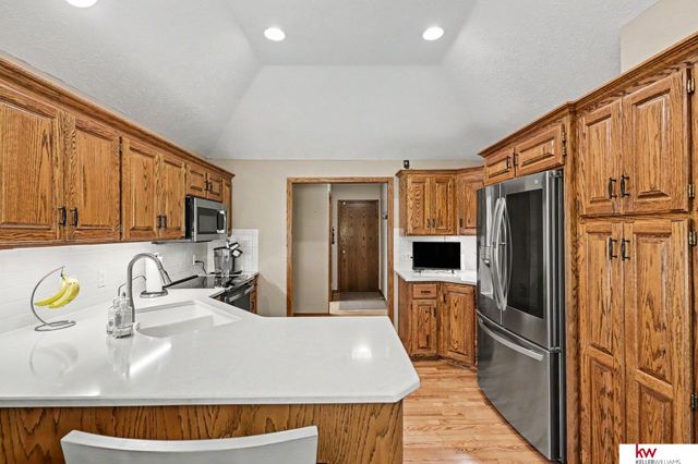 9920 S 172 Circle, Omaha, NE 68136