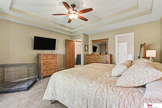 9920 S 172 Circle, Omaha, NE 68136