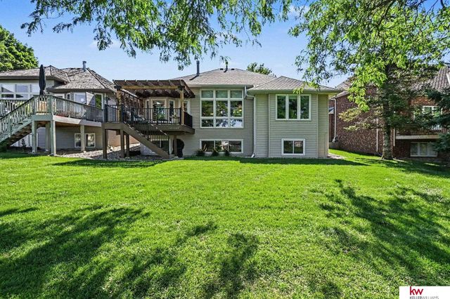 9920 S 172 Circle, Omaha, NE 68136