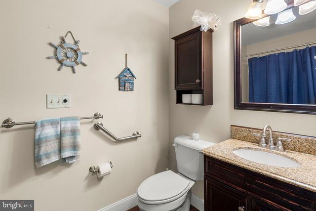 9 HOMESTEAD DR, Denver, PA 17517