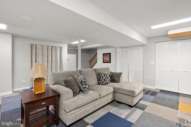 9 HOMESTEAD DR, Denver, PA 17517