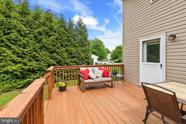 9 HOMESTEAD DR, Denver, PA 17517
