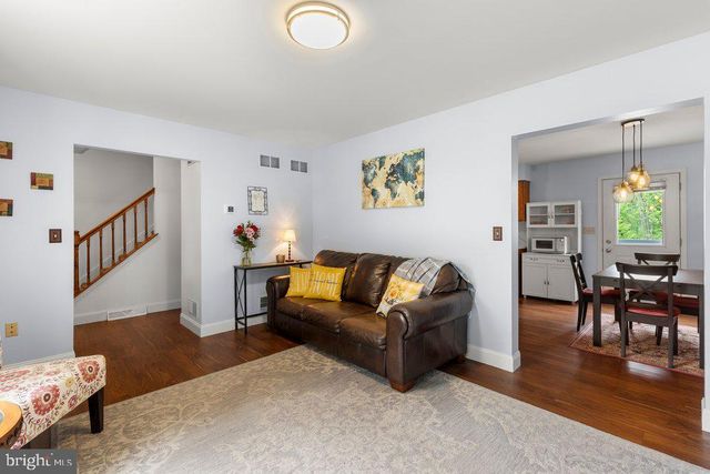9 HOMESTEAD DR, Denver, PA 17517
