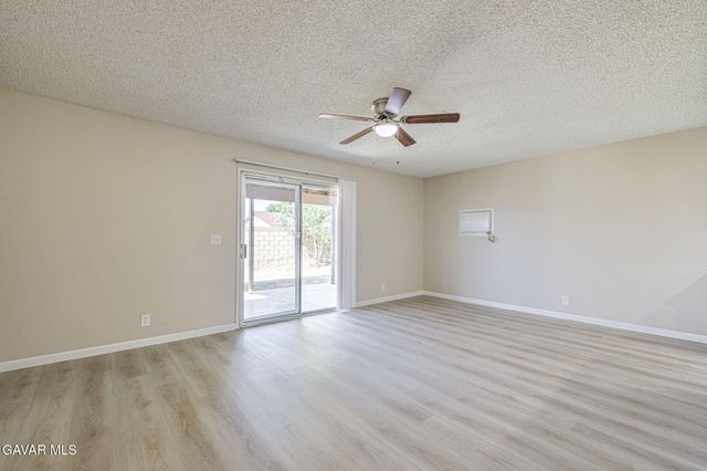 1101 Chagal Avenue, Lancaster, CA 93535