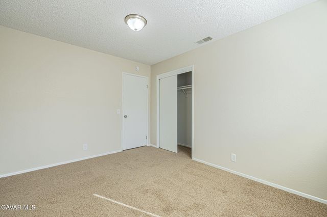1101 Chagal Avenue, Lancaster, CA 93535