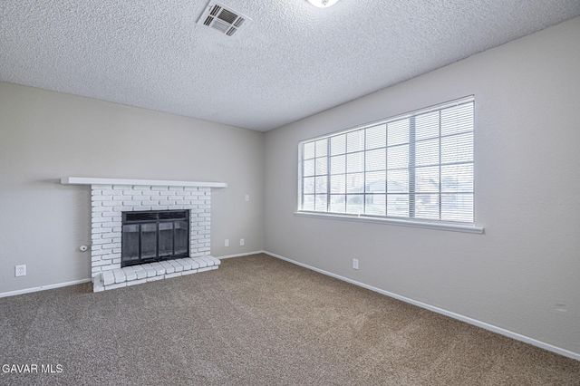 1101 Chagal Avenue, Lancaster, CA 93535