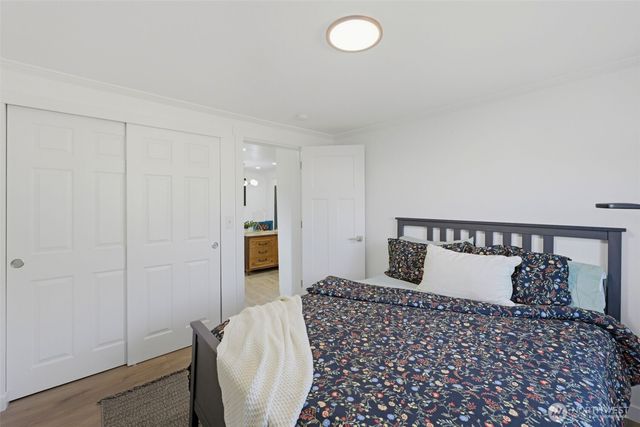 1255 S Grant Avenue, Tacoma, WA 98405