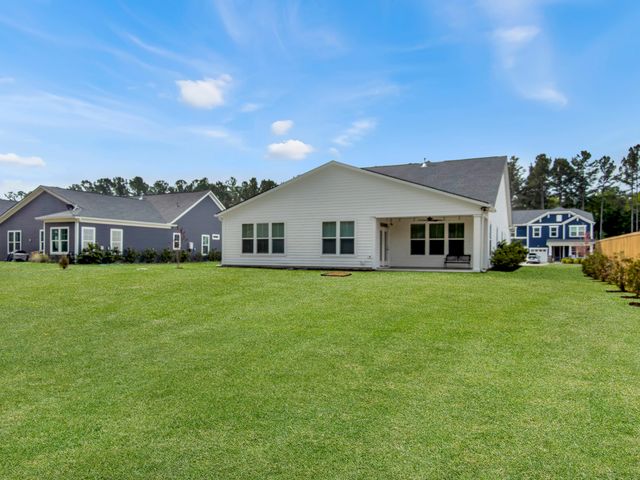216 Quimby Hill Drive, Huger, SC 29450