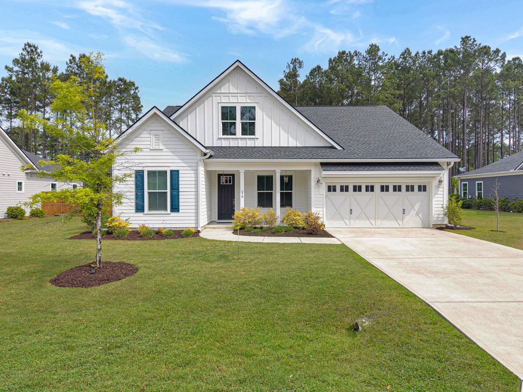 216 Quimby Hill Drive, Huger, SC 29450